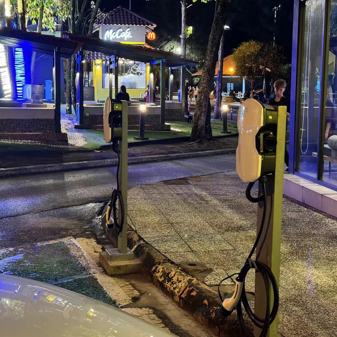 Los 5 principales beneficios de la carga rápida de corriente continua para vehículos eléctricos